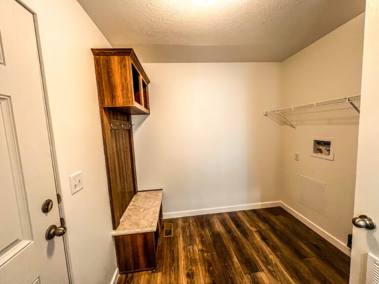 Gallery for 1090 E Park Street, P1090 at Conestoga: Image 6 of 9