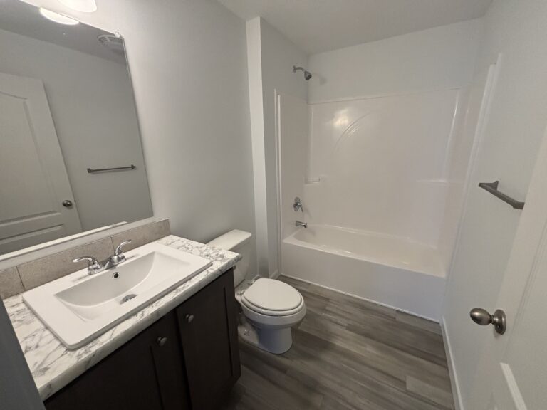 Featured Image #5 for 1006 E Park Street, P1006 at Conestoga