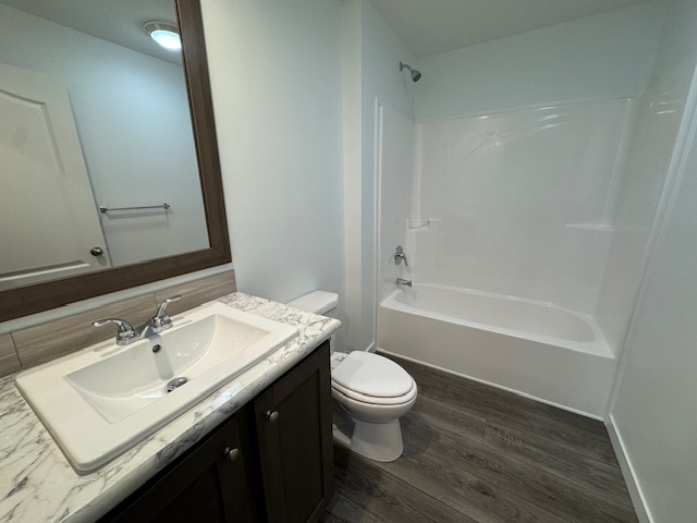 Gallery for 1050 E Park Street, P1050 at Conestoga: Image 26 of 31