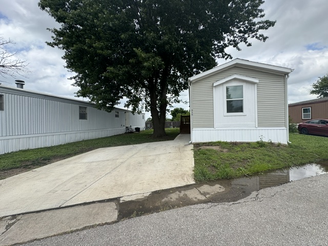 Gallery for 930 CIMMARON TRAIL, c930 at Conestoga: Image 1 of 23