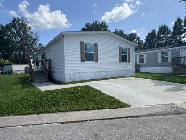 Photograph of 1013 CIMMARON TRAIL, C1013